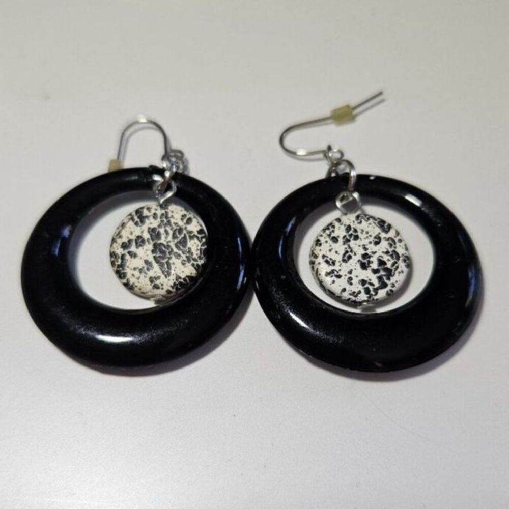 Silver tone black and white earrings